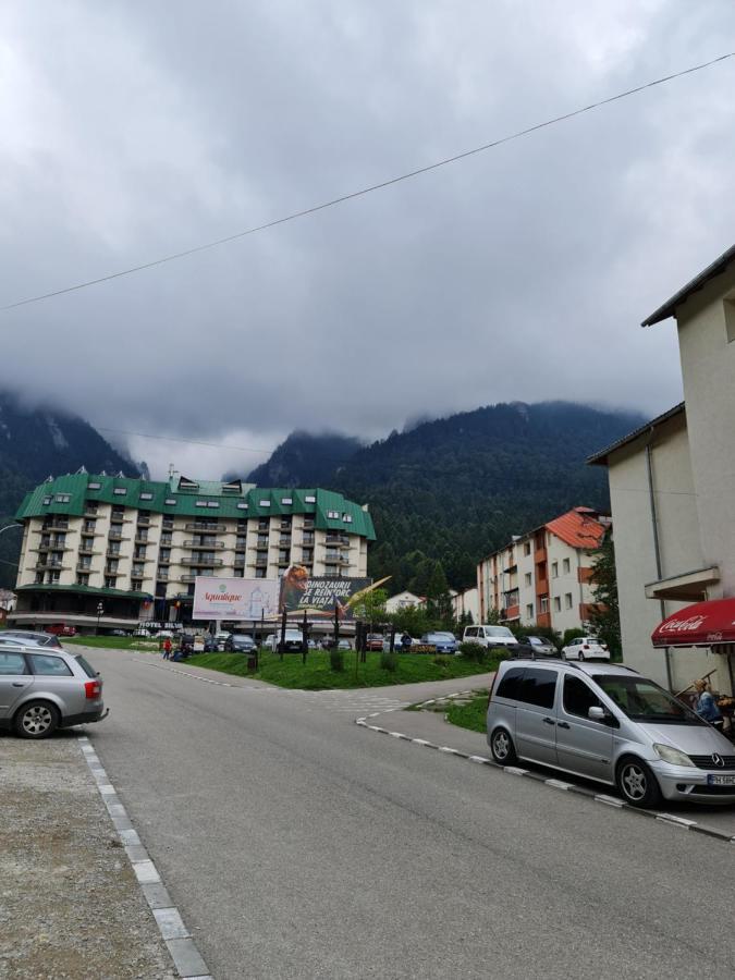 Apartamentul Alb